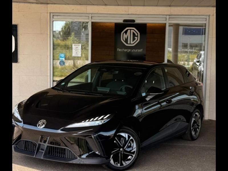 Théobald Occasion MG MOTOR MG4 berline electrique noir